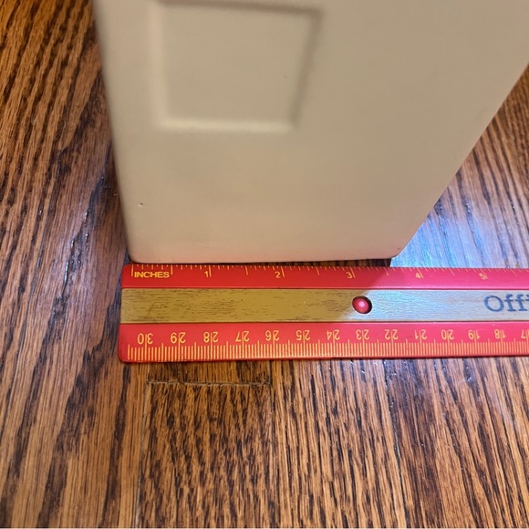 Hearth and Hand with Magnolia Cream Bud Vase NWT - Picture 7 of 8